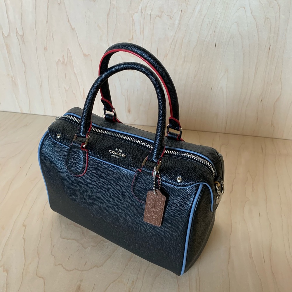 🛍SOLD🛍 COACH BLACK MINI BENNETT SATCHEL WITH EDGEPAINT - Picture 8 of 16